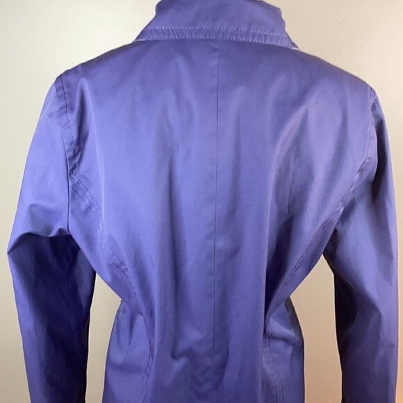 Issac Mizrahi Live Periwinkle Nylon Trench Coat w/Floral Lining (Size: Medium) - Picture 14 of 16